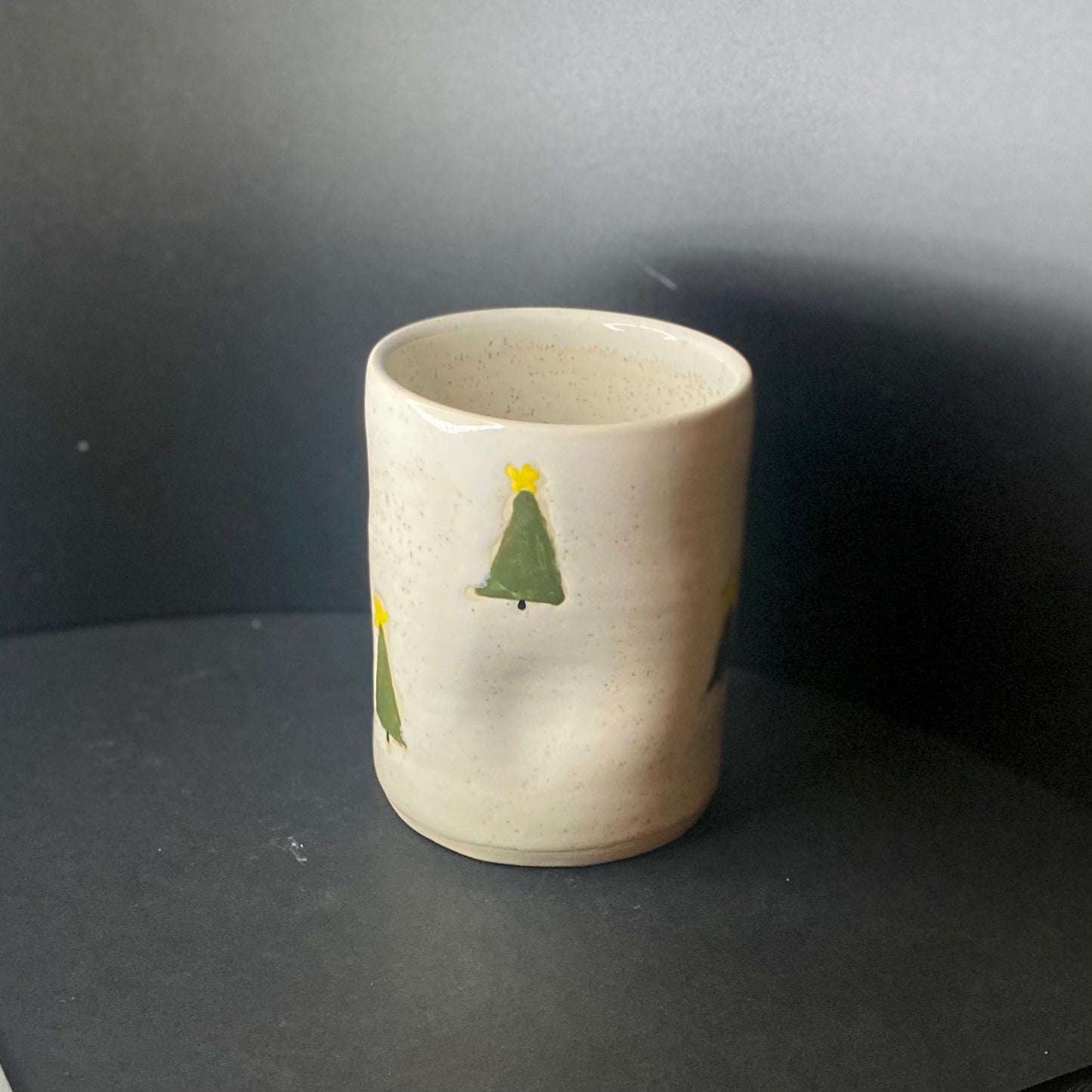 Tree with star thumb cups presale